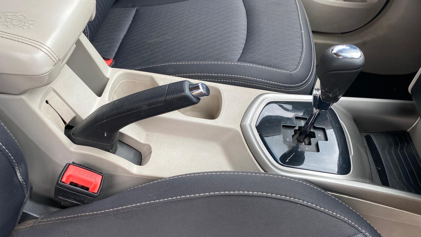 2019 Mahindra XUV300 W8 1.5 DIESEL AMT, Diesel, Automatic, 86,812 km, Gear Lever