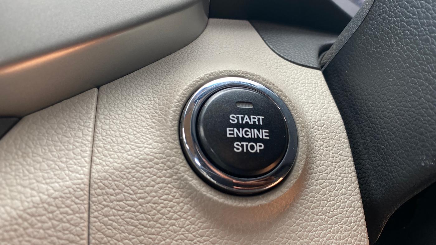 2019 Mahindra XUV300 W8 1.5 DIESEL AMT, Diesel, Automatic, 86,812 km, Keyless Start/ Stop Button