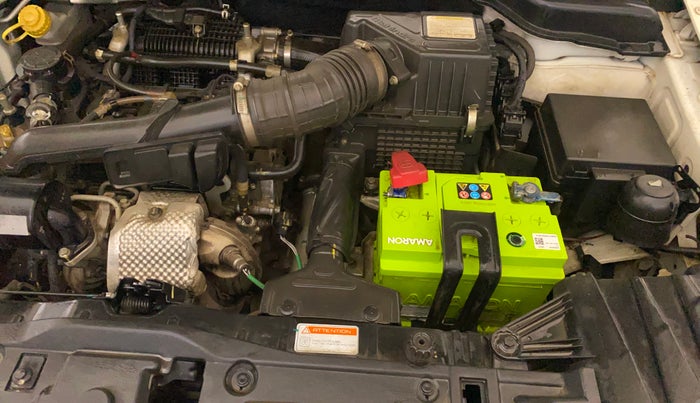 2021 Mahindra XUV300 W4 1.2 PETROL, Petrol, Manual, 29,450 km, Engine View - Left