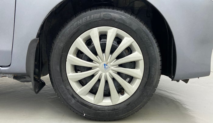 2013 Toyota Etios Liva D 4D GD, Diesel, Manual, Right Front Wheel