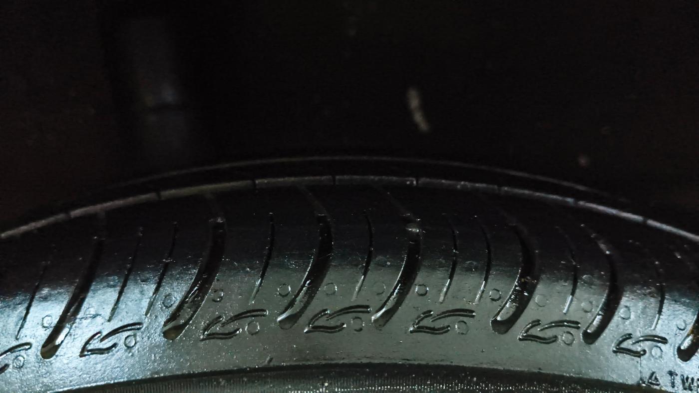 2024 Maruti New Wagon-R VXI CNG 1.0, CNG, Manual, 30,871 km, Right Rear Tyre Tread