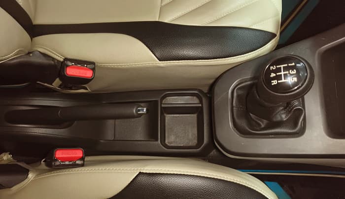 2024 Maruti New Wagon-R VXI CNG 1.0, CNG, Manual, 30,871 km, Gear Lever