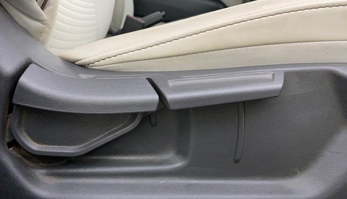 2023 Hyundai AURA S 1.2 CNG, CNG, Manual, 83,331 km, Driver Side Adjustment Panel