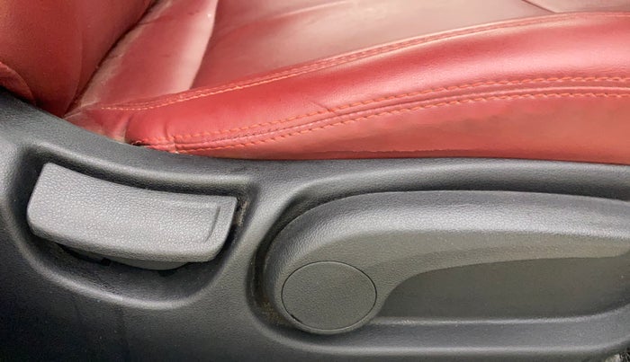 2019 Hyundai Verna 1.4 EX PETROL, Petrol, Manual, 43,835 km, Driver Side Adjustment Panel