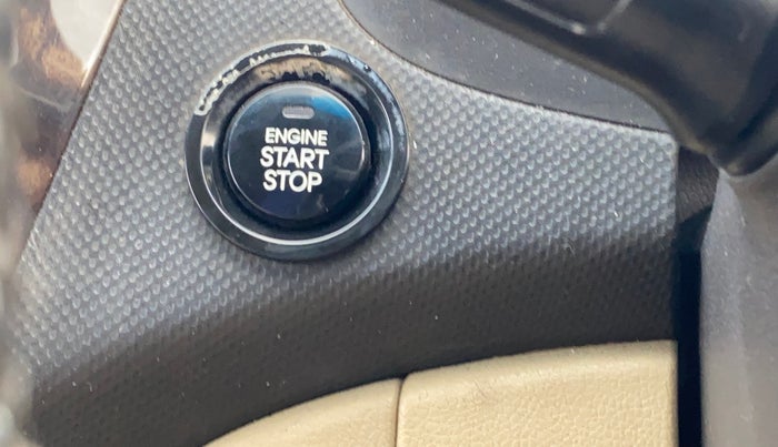 2013 Hyundai Verna FLUIDIC 1.6 VTVT SX OPT, Petrol, Manual, 99,222 km, Keyless Start/ Stop Button