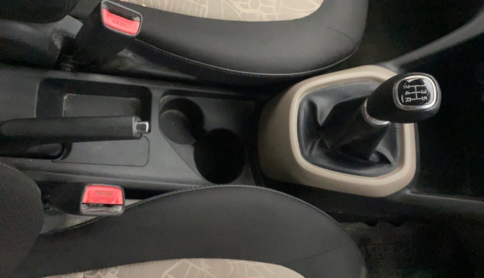 2015 Hyundai Grand i10 SPORTZ 1.2 KAPPA VTVT, Petrol, Manual, 23,888 km, Gear Lever