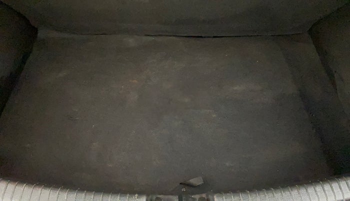 2015 Hyundai Grand i10 SPORTZ 1.2 KAPPA VTVT, Petrol, Manual, 23,888 km, Boot Inside