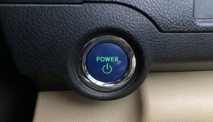 2014 Toyota Camry HYBRID, Hybrid, Automatic, 36,147 km, Keyless Start/ Stop Button