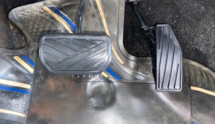 2021 Maruti Baleno ZETA CVT PETROL 1.2, Petrol, Automatic, 24,118 km, Pedals