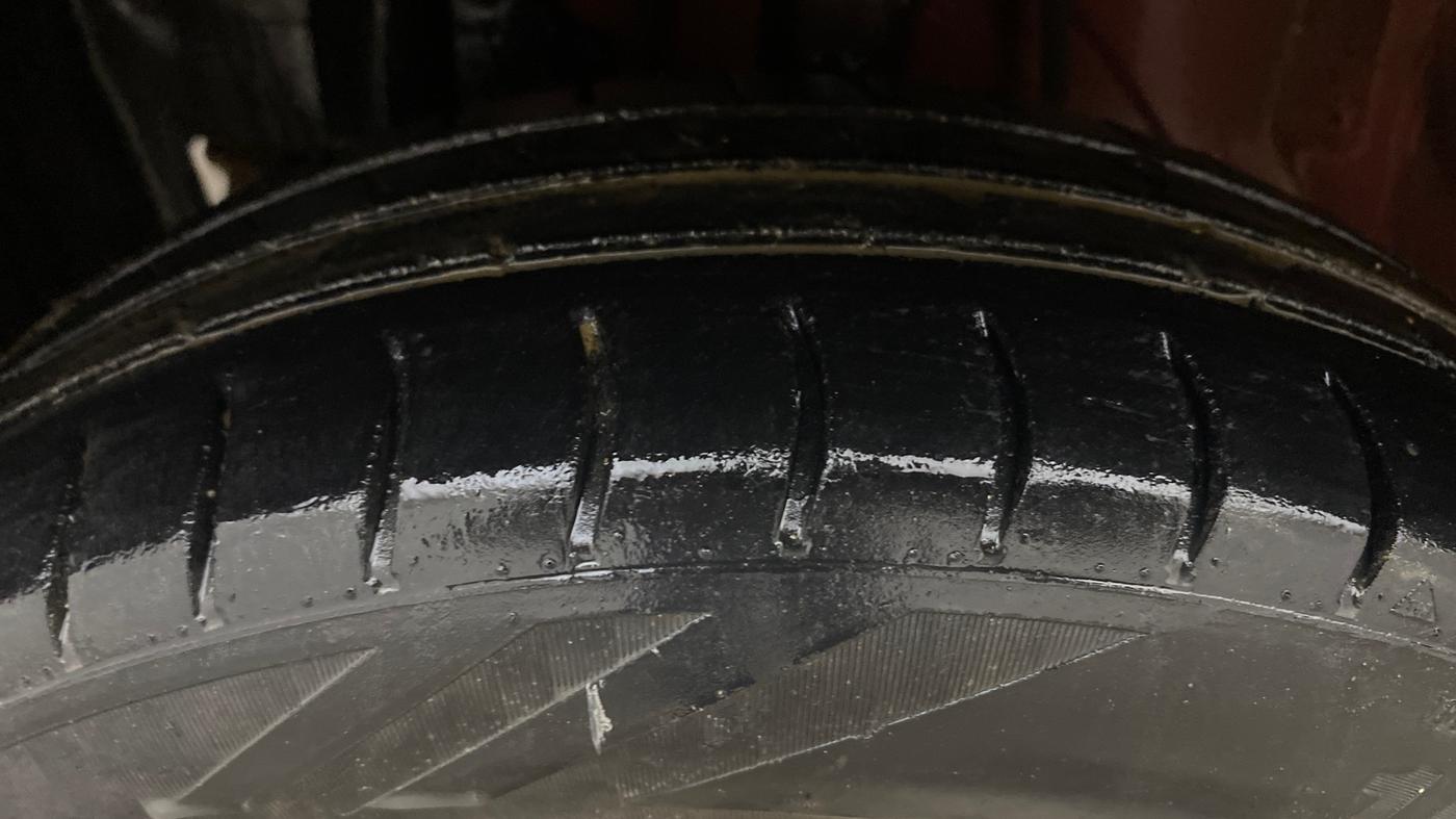 2015 Datsun Go Plus T, Petrol, Manual, 71,861 km, Left Front Tyre Tread