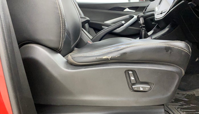 2019 MG HECTOR SHARP 2.0 DIESEL, Diesel, Manual, 43,998 km, Driver Side Adjustment Panel