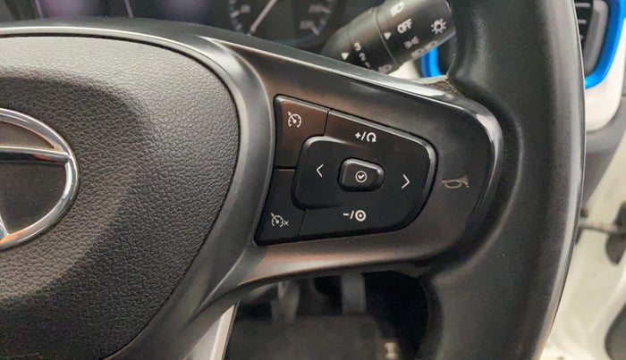 2021 Tata PUNCH CREATIVE IRA 1.2 RTN DUAL TONE, Petrol, Manual, 34,296 km, Adaptive Cruise Control