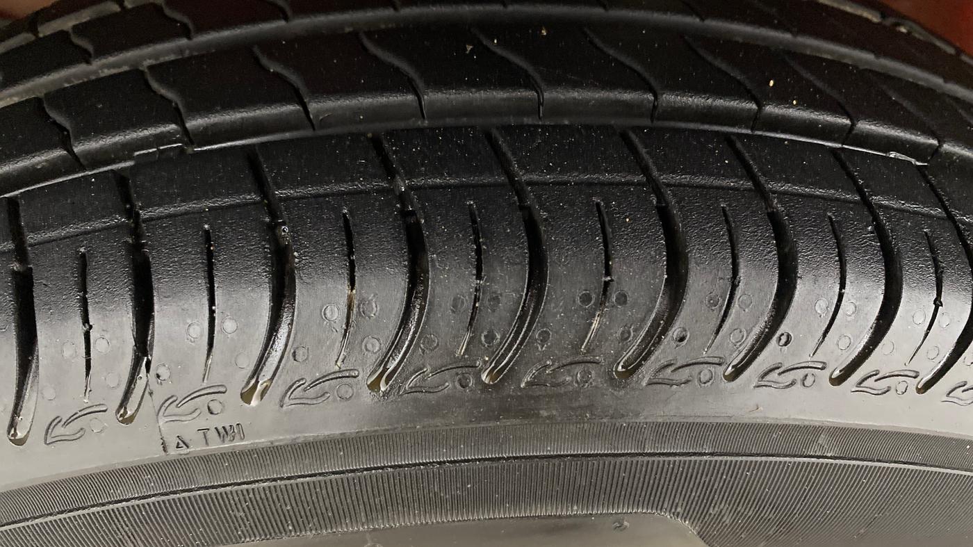 2025 Maruti S PRESSO VXI, Petrol, Manual, 4,725 km, Left Front Tyre Tread