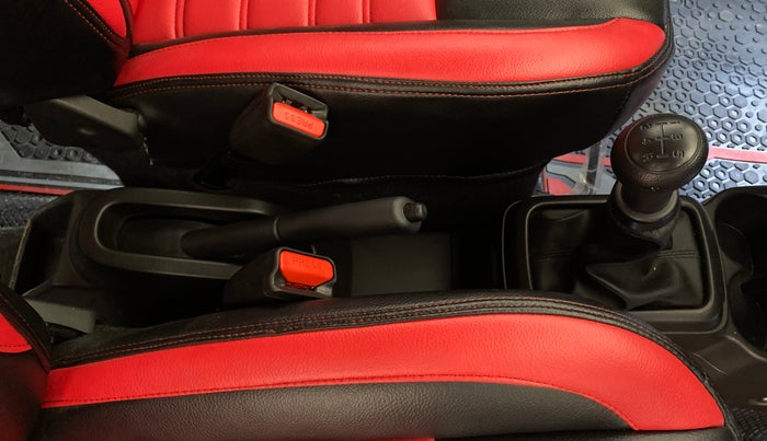 2025 Maruti S PRESSO VXI, Petrol, Manual, 4,725 km, Gear Lever