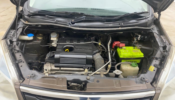 2017 Maruti Wagon R 1.0 VXI, Petrol, Manual, 66,046 km, Engine View