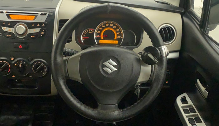 2015 Maruti Wagon R 1.0 VXI, Petrol, Manual, 40,716 km, Steering Wheel Close Up