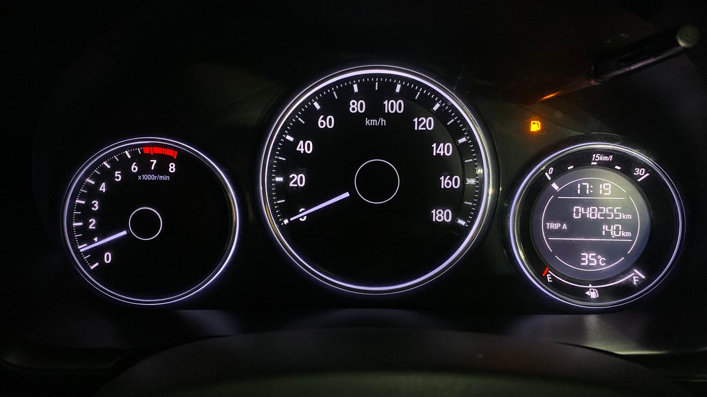 2018 Honda BR-V 1.5L I-VTEC V, Petrol, Manual, 48,233 km, Odometer Image