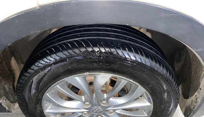 2017 Maruti S Cross ZETA 1.3, Diesel, Manual, 92,556 km, Left Rear Tyre Tread