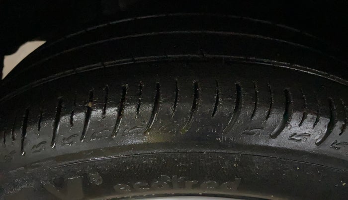 2020 Maruti Baleno DELTA PETROL 1.2, Petrol, Manual, 70,272 km, Right Rear Tyre Tread