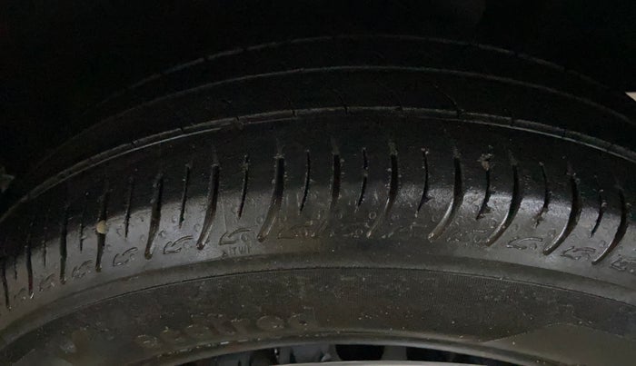 2020 Maruti Baleno DELTA PETROL 1.2, Petrol, Manual, 70,272 km, Left Rear Tyre Tread