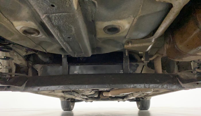 2014 Hyundai Xcent SX AT 1.2 (O), Petrol, Automatic, 91,339 km, Rear Underbody