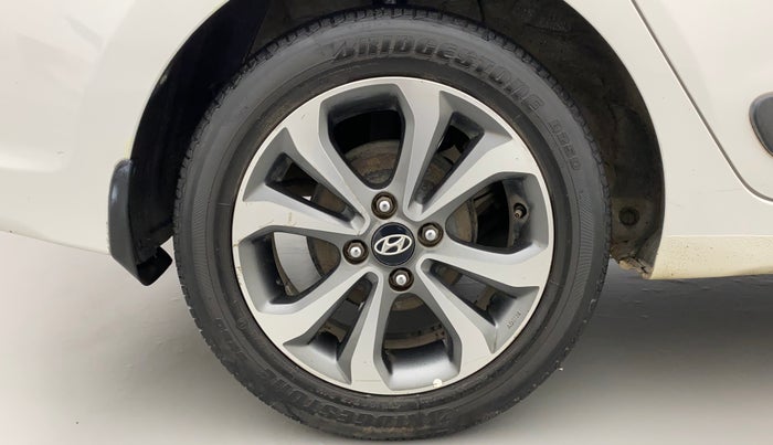 2014 Hyundai Xcent SX AT 1.2 (O), Petrol, Automatic, 91,339 km, Right Rear Wheel