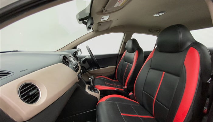 2014 Hyundai Xcent SX AT 1.2 (O), Petrol, Automatic, 91,339 km, Right Side Front Door Cabin