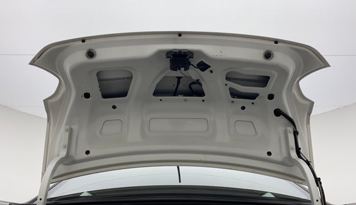 2014 Hyundai Xcent SX AT 1.2 (O), Petrol, Automatic, 91,339 km, Boot Door Open