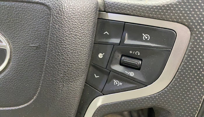 2021 Tata Safari XZA, Diesel, Automatic, 28,091 km, Adaptive Cruise Control