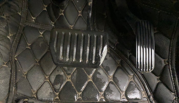 2021 Tata Safari XZA, Diesel, Automatic, 28,091 km, Pedals