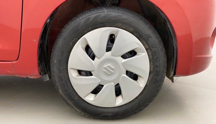 2016 Maruti Celerio ZXI AMT, Petrol, Automatic, 38,233 km, Right Front Wheel