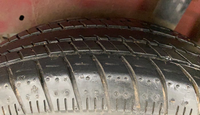 2016 Maruti Celerio ZXI AMT, Petrol, Automatic, 38,233 km, Left Rear Tyre Tread
