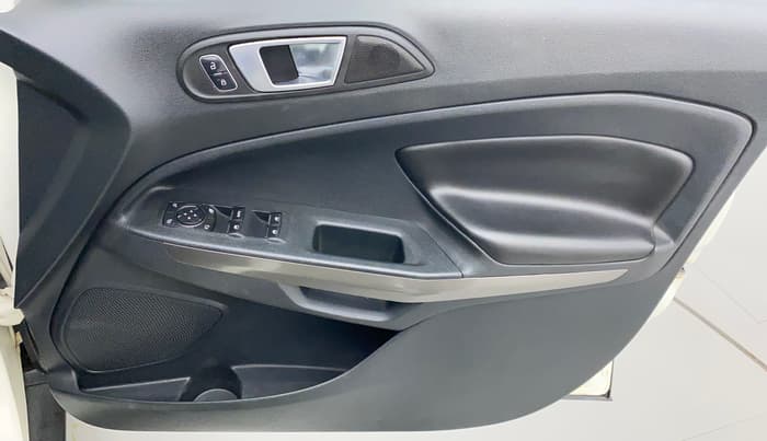 2019 Ford Ecosport TITANIUM + 1.5L PETROL AT, Petrol, Automatic, 55,609 km, Driver Side Door Panels Control
