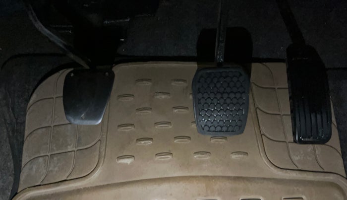 2015 Honda Amaze 1.2L I-VTEC S, Petrol, Manual, 63,945 km, Pedals