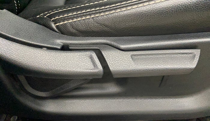 2022 KIA SELTOS HTK PLUS 1.5 DIESEL, Diesel, Manual, 32,337 km, Driver Side Adjustment Panel