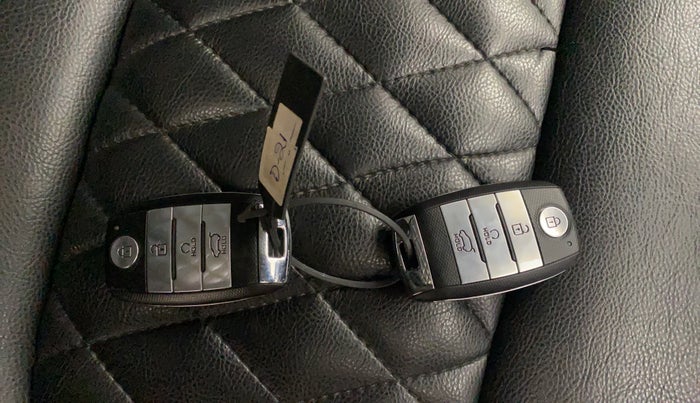 2022 KIA SELTOS HTK PLUS 1.5 DIESEL, Diesel, Manual, 32,337 km, Key Close Up