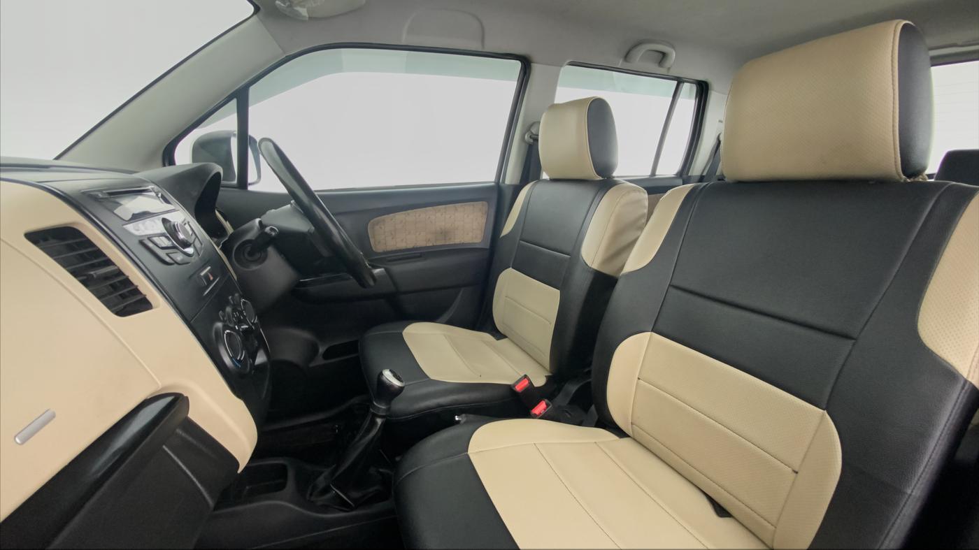 2018 Maruti Wagon R 1.0 VXI, Petrol, Manual, 71,071 km, Right Side Front Door Cabin