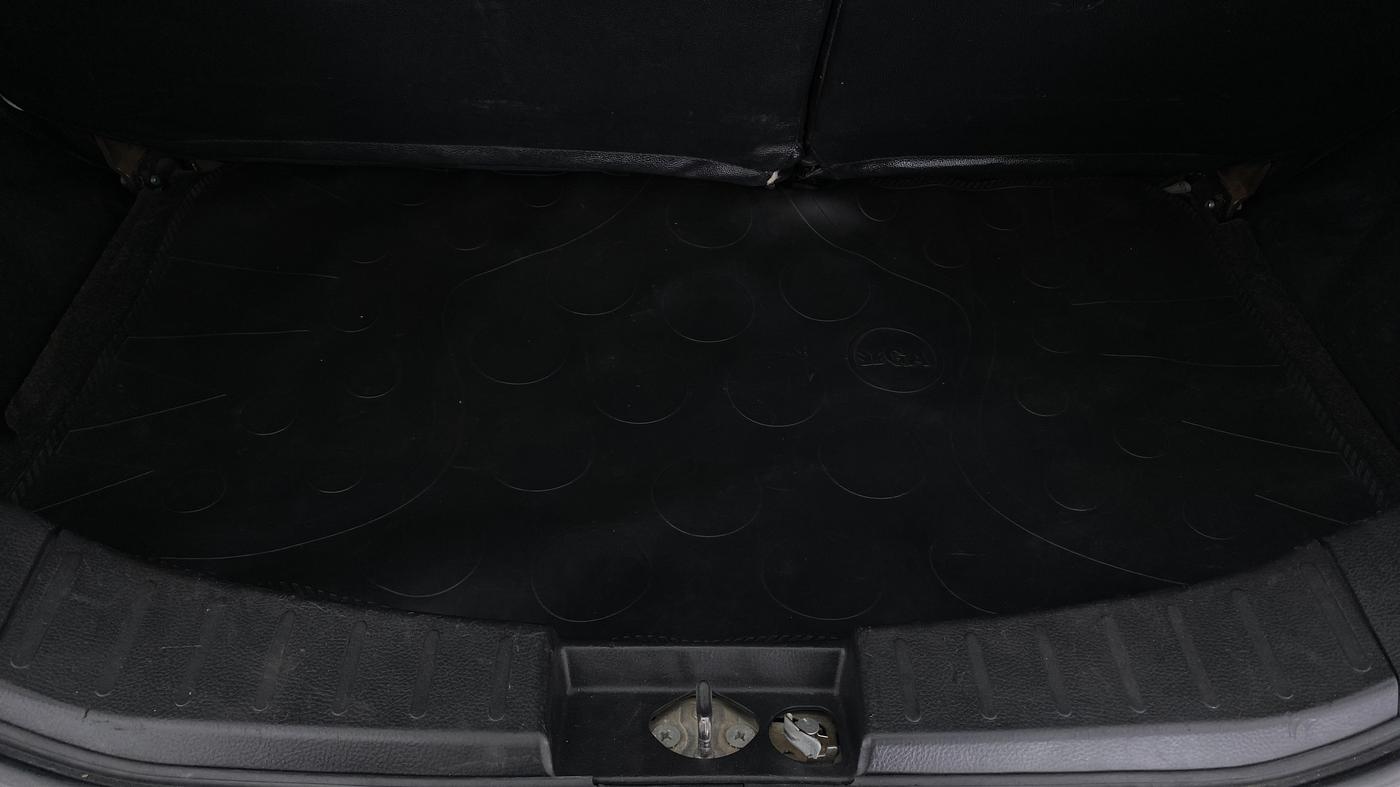 2018 Maruti Wagon R 1.0 VXI, Petrol, Manual, 71,071 km, Boot Inside