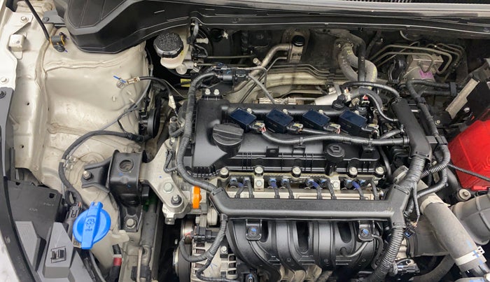 2022 Hyundai NEW I20 ASTA (O) 1.2 AT, Petrol, Automatic, 72,207 km, Engine View - Right