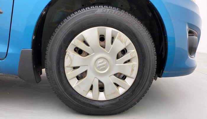 2013 Maruti Swift Dzire VXI, Petrol, Manual, 99,412 km, Right Front Wheel