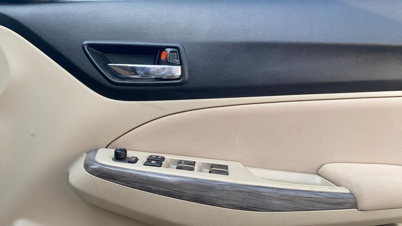 2022 Maruti Dzire ZXI Plus AMT, Petrol, Automatic, 83,904 km, Driver Side Door Panels Control