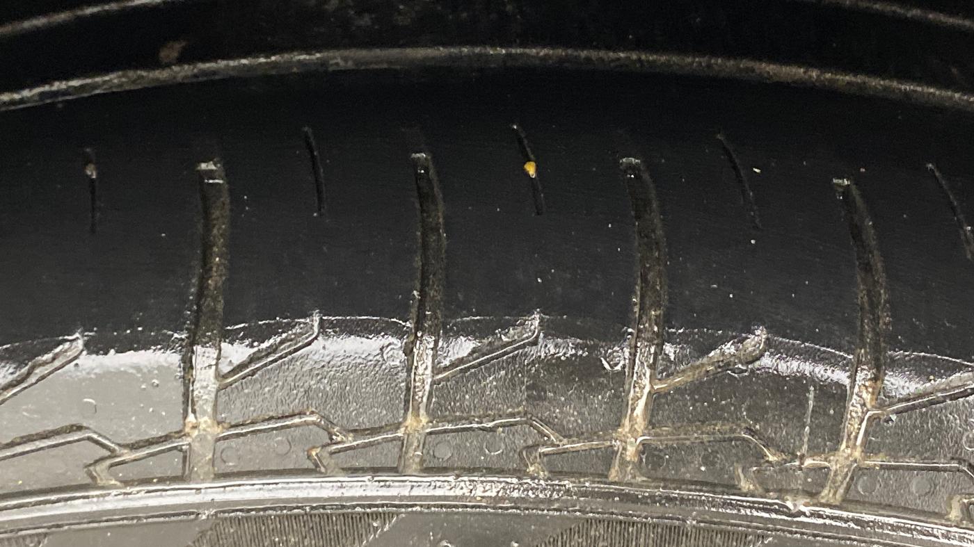 2019 Hyundai Creta SX AT 1.6 PETROL, Petrol, Automatic, 95,079 km, Left Rear Tyre Tread