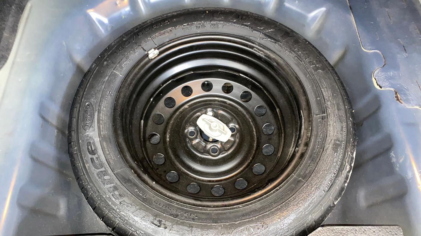 2019 Maruti Ciaz ALPHA  AT 1.5 SHVS PETROL, Petrol, Automatic, 57,196 km, Spare Tyre