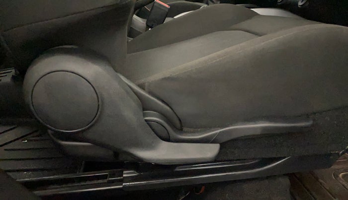 2022 Maruti Baleno ZETA 1.2 AGS, Petrol, Automatic, 44,374 km, Driver Side Adjustment Panel