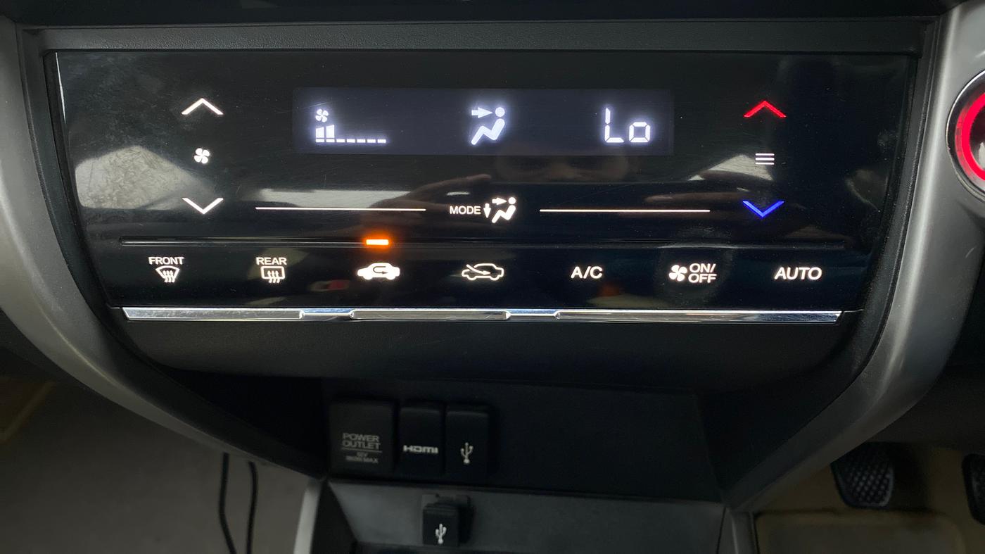 2017 Honda City 1.5L I-VTEC V MT, Petrol, Manual, 74,262 km, Automatic Climate Control