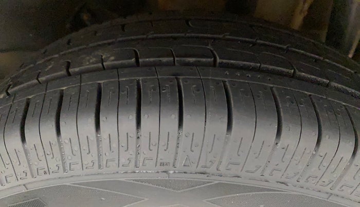2018 Tata Tiago XZ PETROL, Petrol, Manual, 39,684 km, Left Rear Tyre Tread