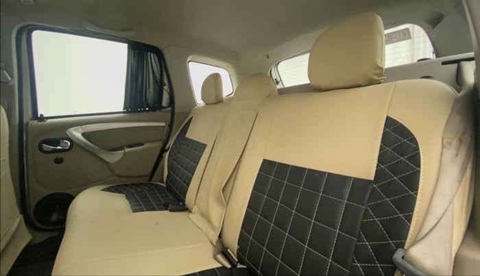 2015 Nissan Terrano XL (D), Diesel, Manual, 1,22,107 km, Right Side Rear Door Cabin