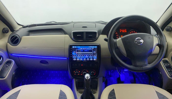 2015 Nissan Terrano XL (D), Diesel, Manual, 1,22,107 km, Dashboard