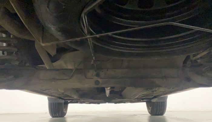 2015 Nissan Terrano XL (D), Diesel, Manual, 1,22,107 km, Rear Underbody