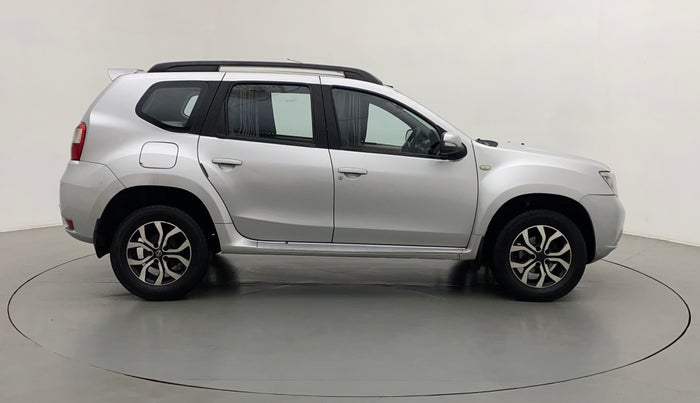 2015 Nissan Terrano XL (D), Diesel, Manual, 1,22,107 km, Right Side